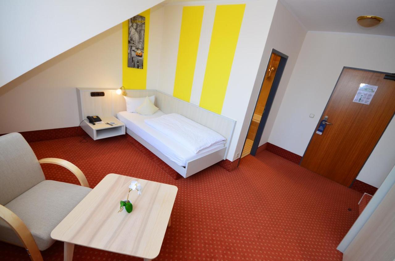 Cityhotel Uelzen Esterno foto